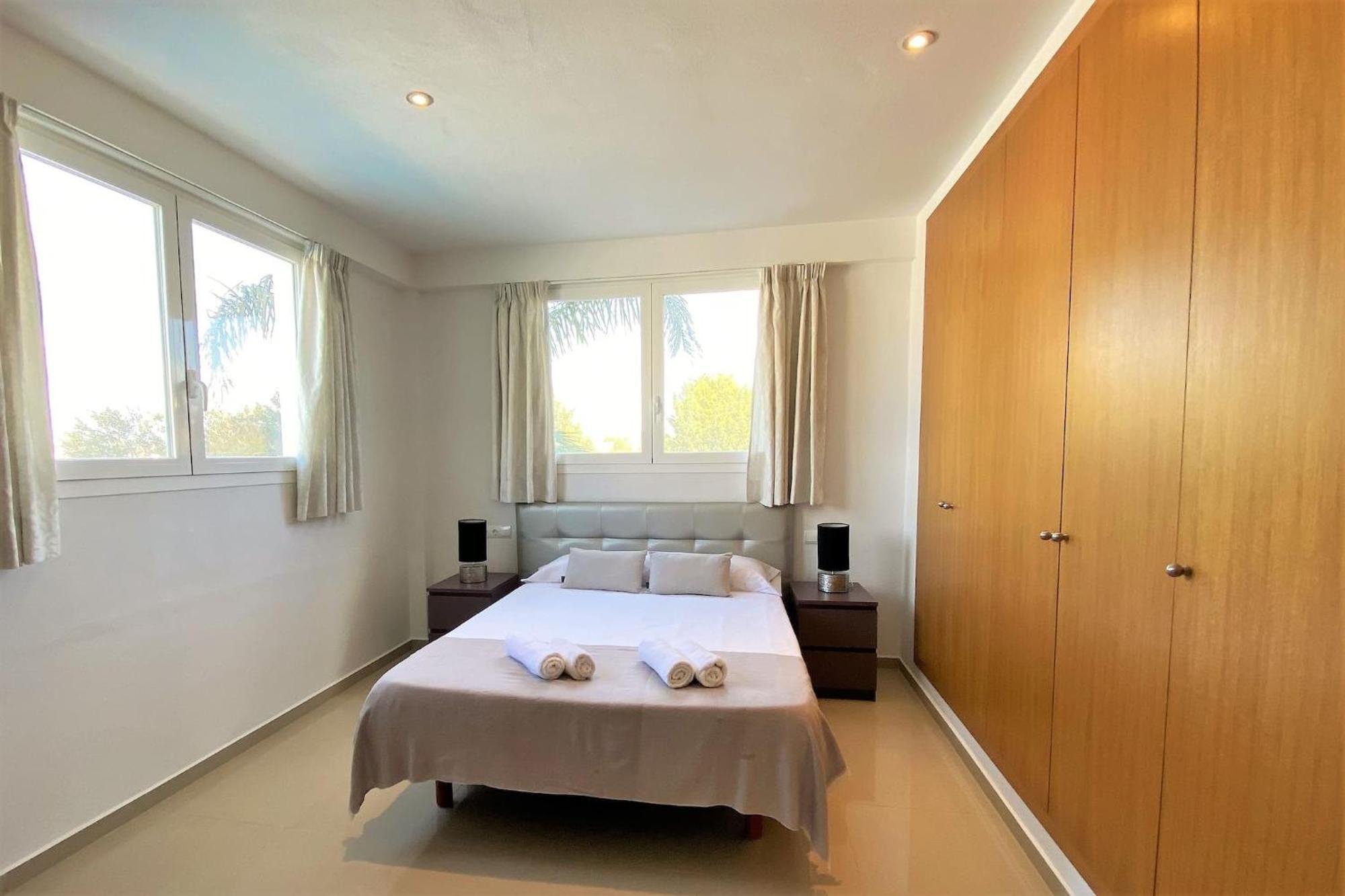 Villa Romeo 2Km From Ibiza Town And 1Km From Talamanca Beach Santa Eularia des Riu Zewnętrze zdjęcie