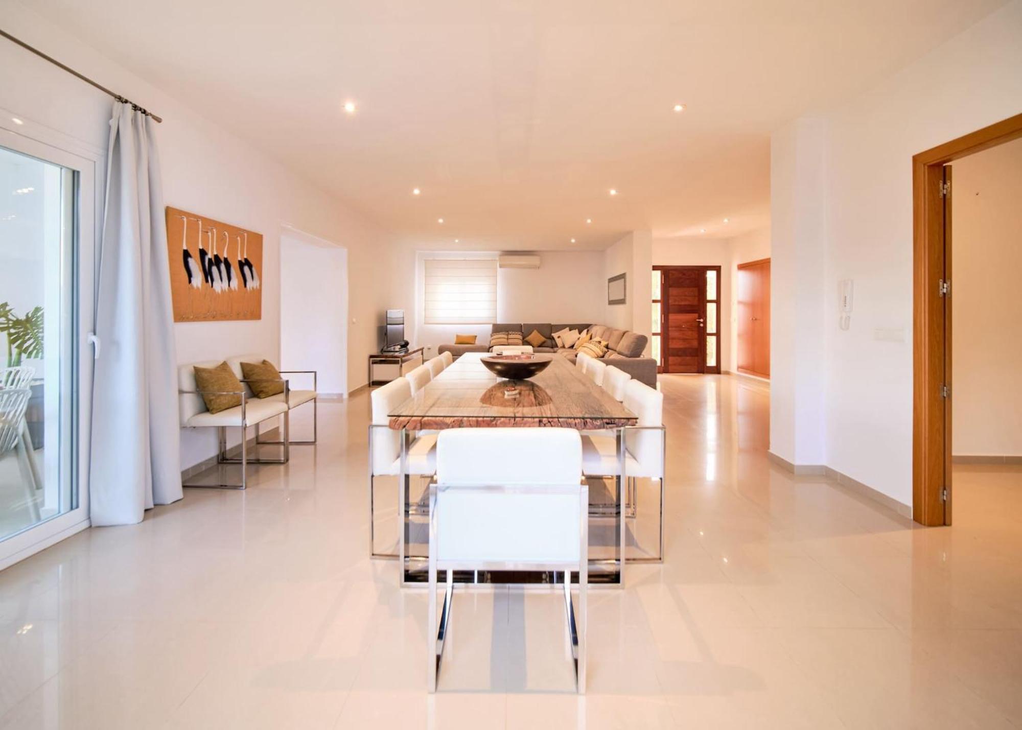 Villa Romeo 2Km From Ibiza Town And 1Km From Talamanca Beach Santa Eularia des Riu Zewnętrze zdjęcie