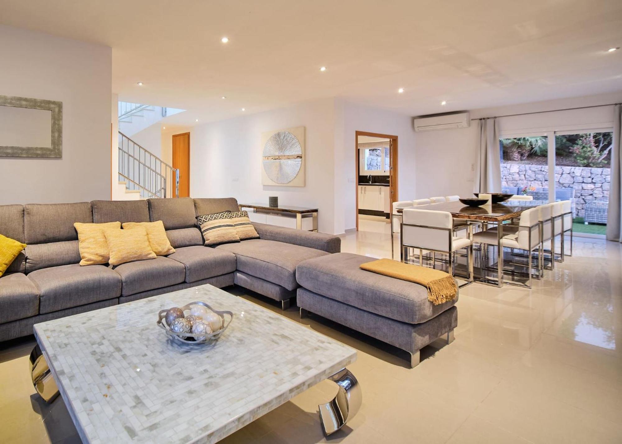 Villa Romeo 2Km From Ibiza Town And 1Km From Talamanca Beach Santa Eularia des Riu Zewnętrze zdjęcie